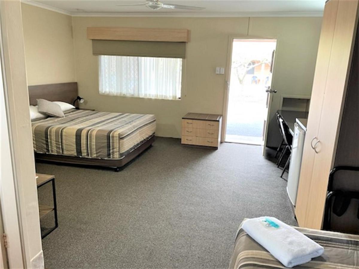 Milgate Motel Казино Екстер'єр фото